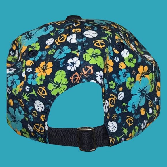 Minnesota Twins Margaritaville Jimmy Buffett Parrot Cap Strapback Hat MLB - Picture 4 of 6